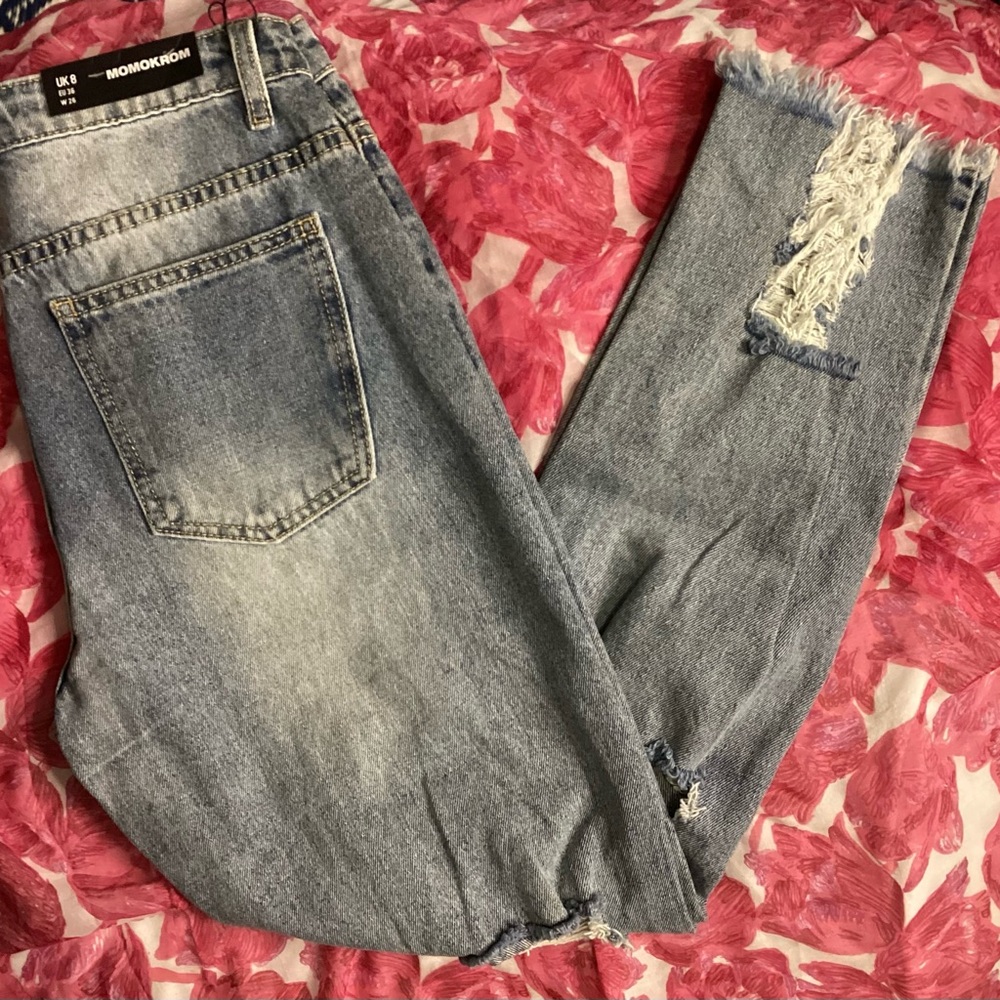 Momokrom Distressed Blue Ankle Jeans 4